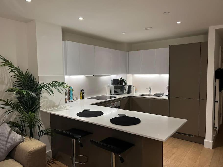 Beautiful Stay In Central Wembley Londen Buitenkant foto